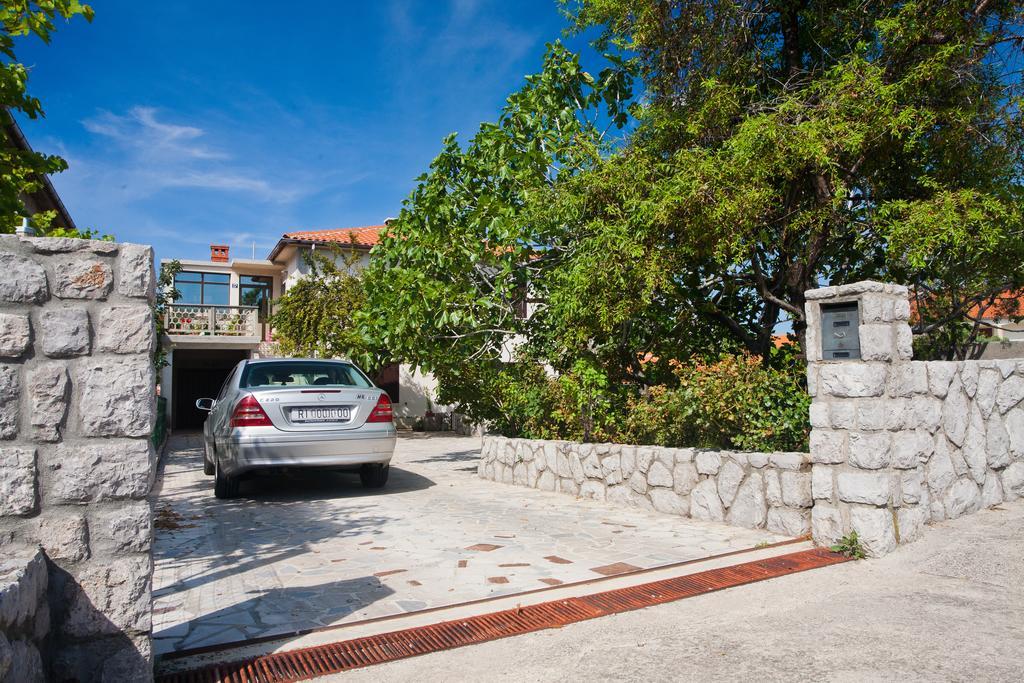 Apartment Milka Krk Town Zewnętrze zdjęcie